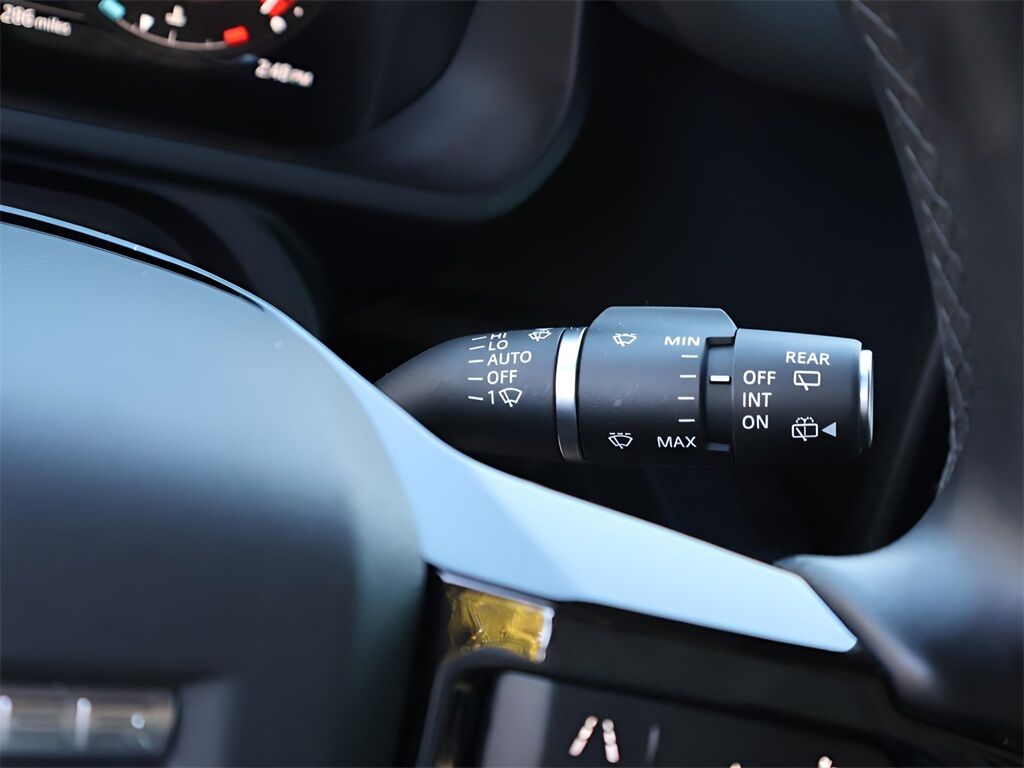 2024 Land Rover Defender 110 X-Dynamic SE San Clemente CA