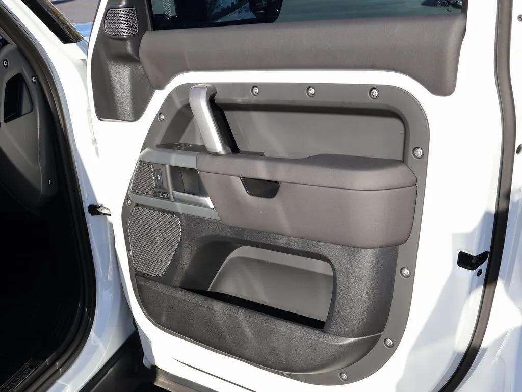 2024 Land Rover Defender 110 X-Dynamic SE San Clemente CA