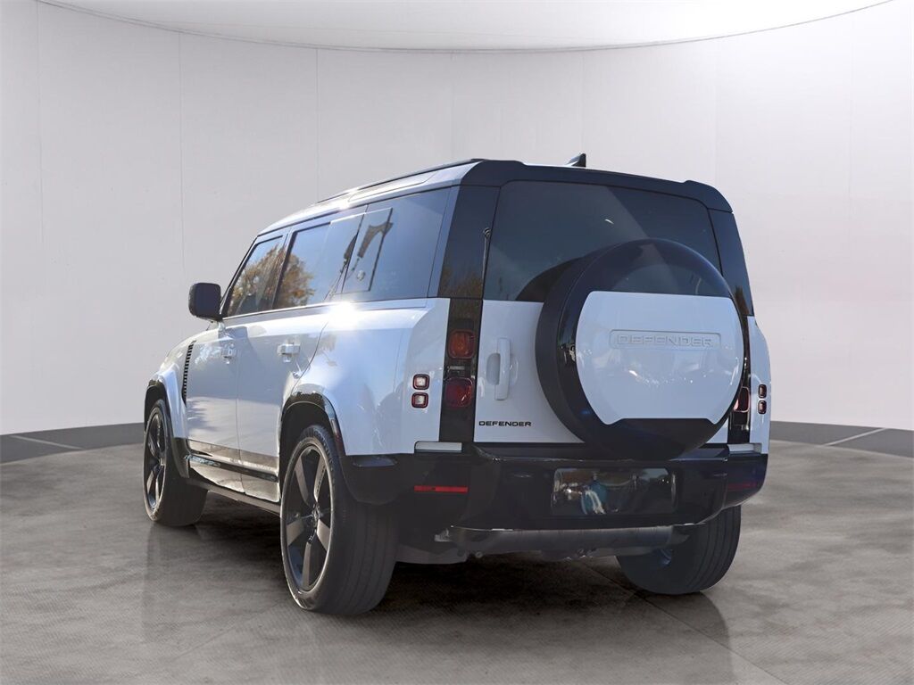 2024 Land Rover Defender 110 X-Dynamic SE San Clemente CA