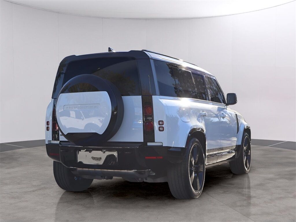 2024 Land Rover Defender 110 X-Dynamic SE San Clemente CA