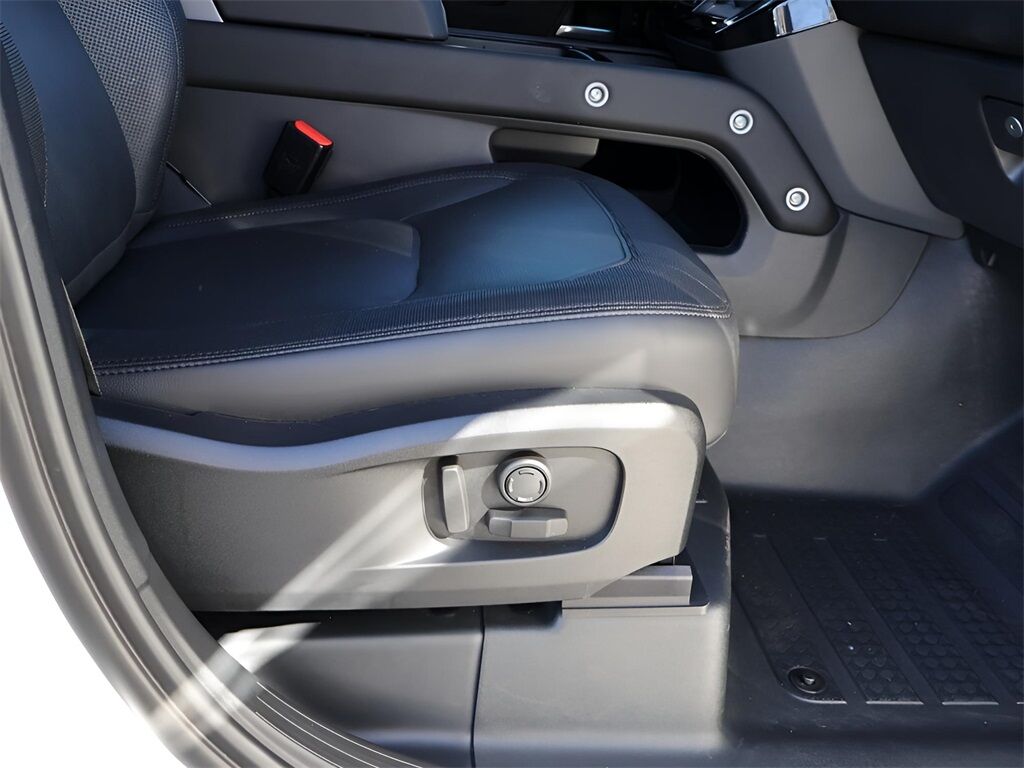 2024 Land Rover Defender 110 X-Dynamic SE San Clemente CA