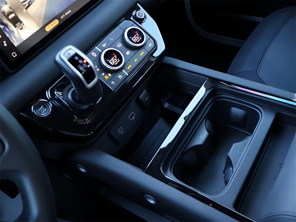 2024 Land Rover Defender 110 X-Dynamic SE San Clemente CA