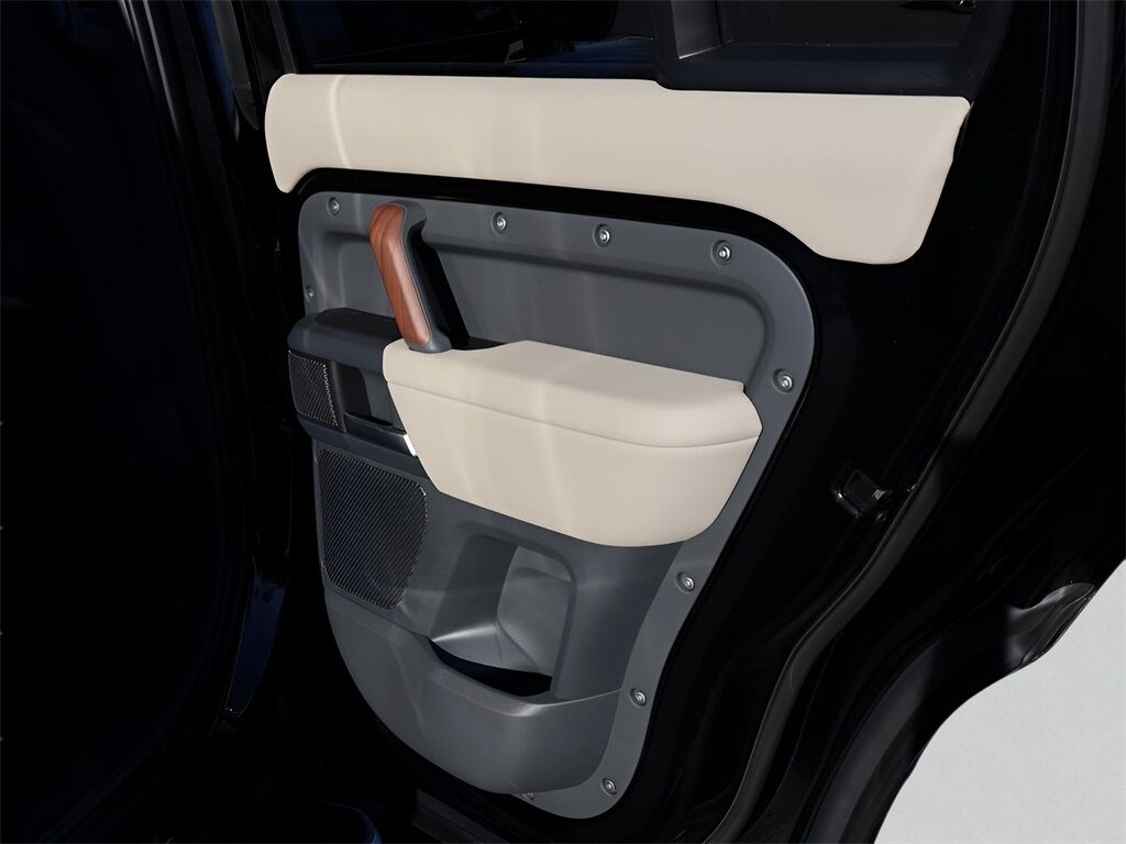 2024 Land Rover Defender 110 X-Dynamic SE San Clemente CA