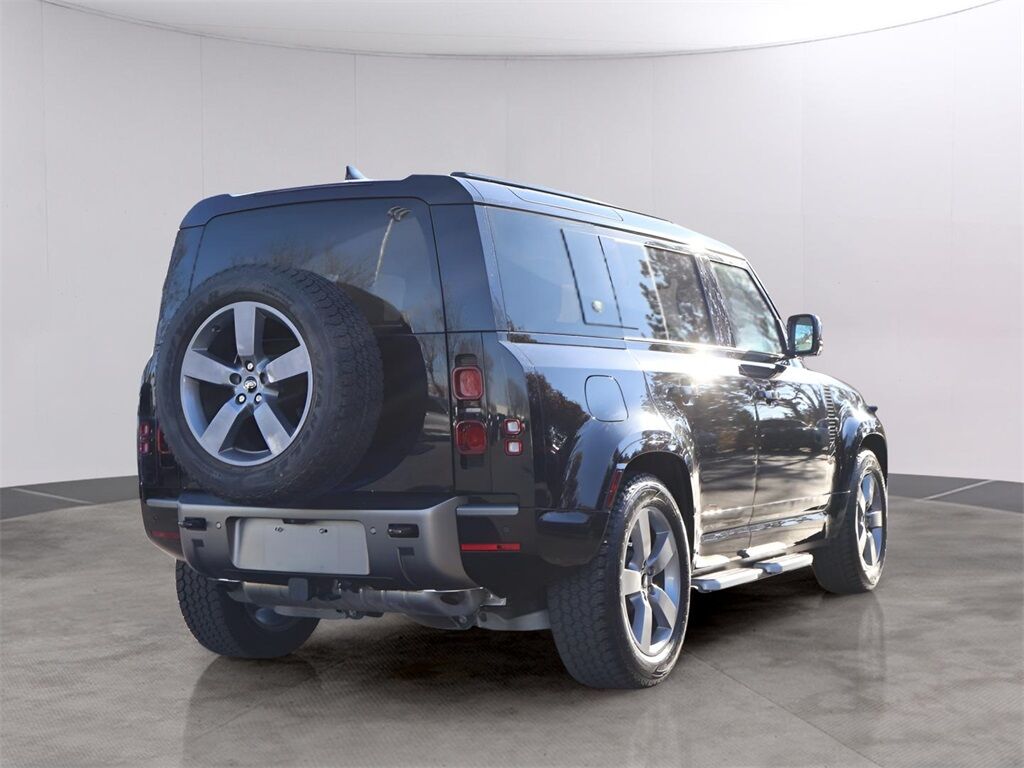 2024 Land Rover Defender 110 X-Dynamic SE San Clemente CA