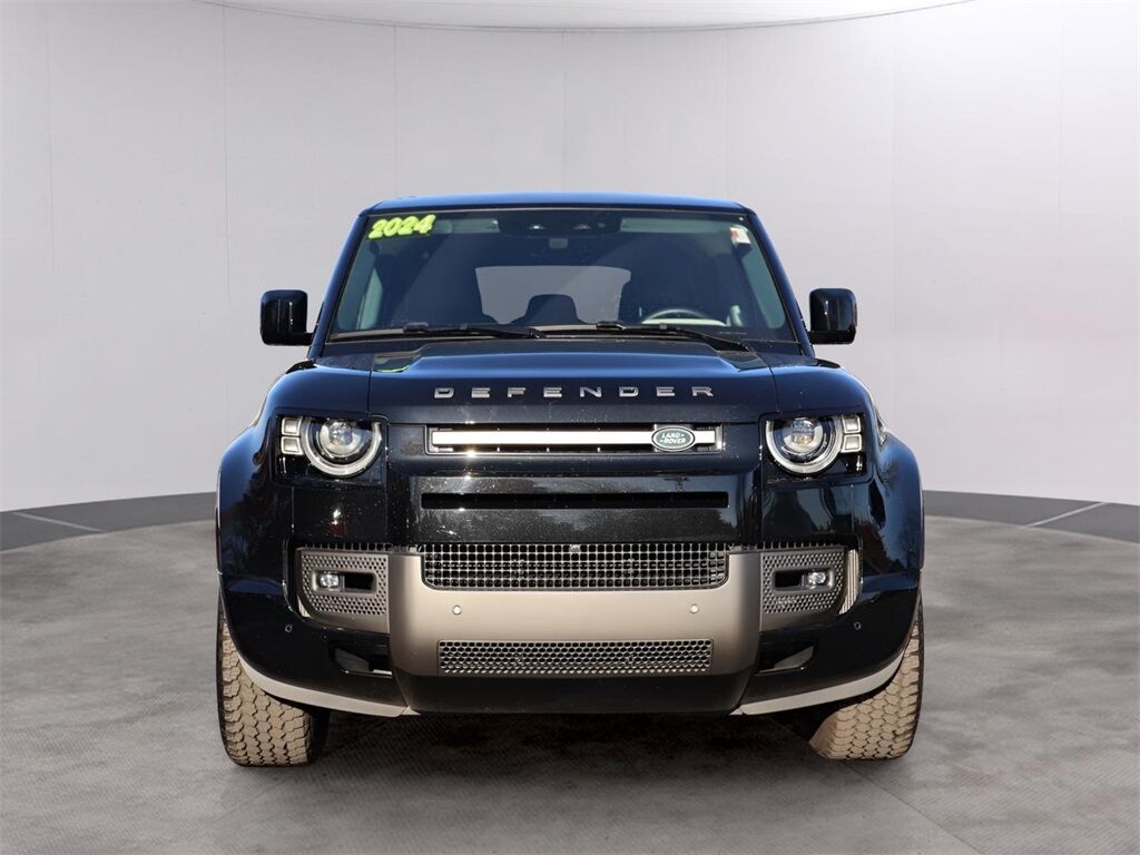 2024 Land Rover Defender 110 X-Dynamic SE