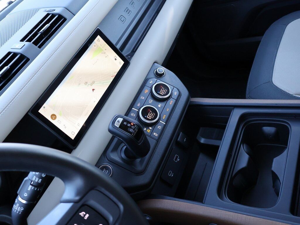 2024 Land Rover Defender 110 X-Dynamic SE San Clemente CA