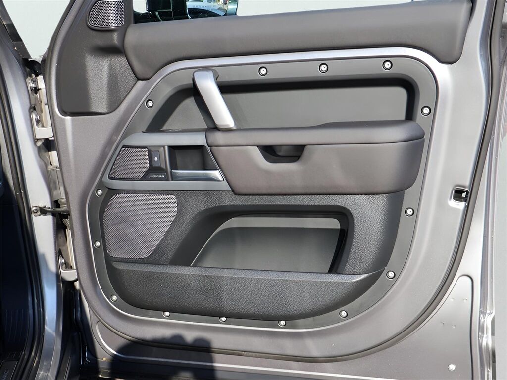 2024 Land Rover Defender 110 X-Dynamic SE San Clemente CA