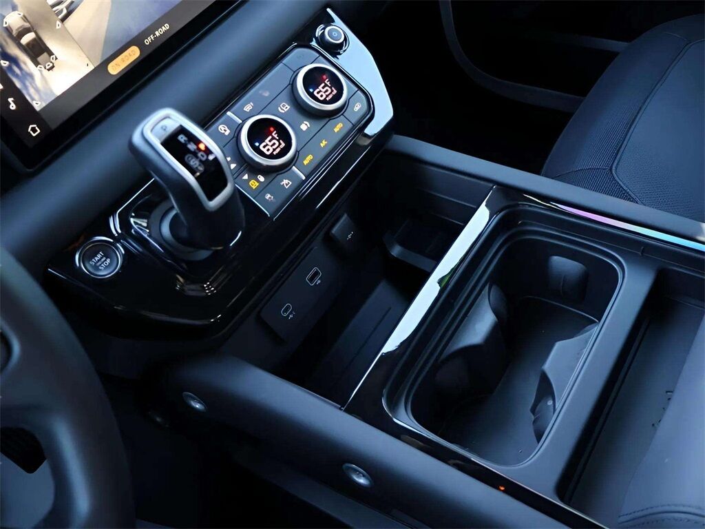 2024 Land Rover Defender 110 X-Dynamic SE San Clemente CA