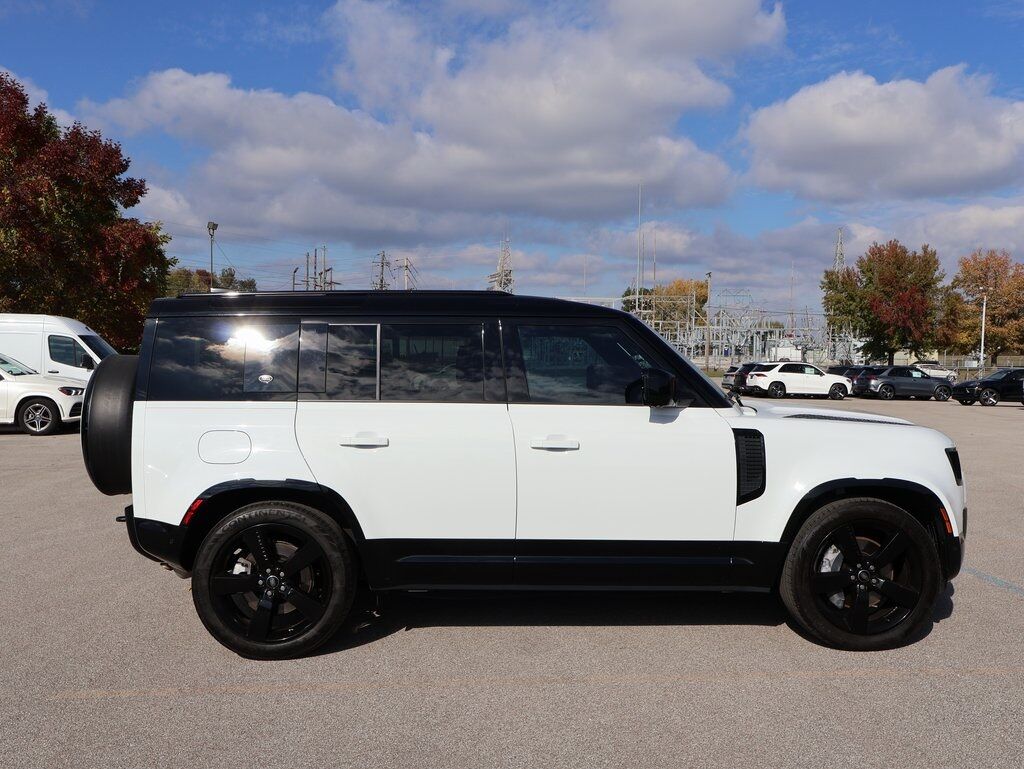 2024 Land Rover Defender 110 X-Dynamic SE San Clemente CA