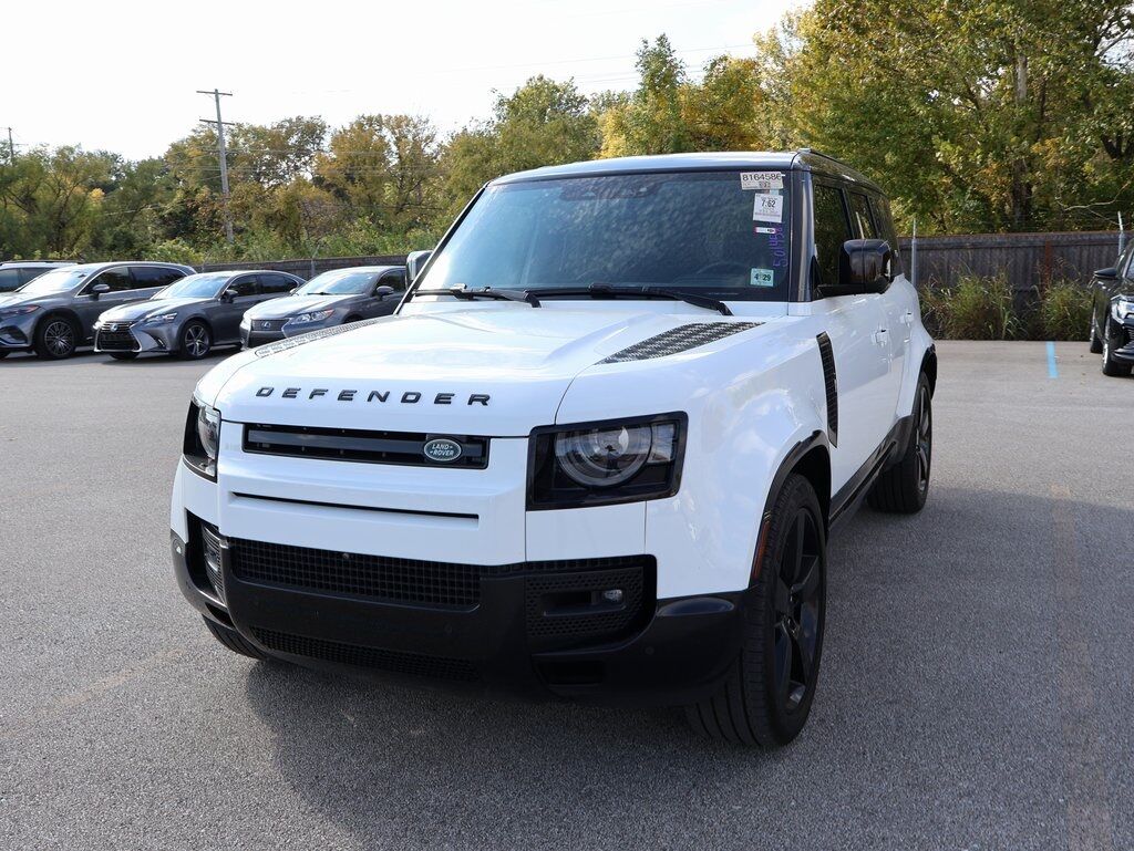 2024 Land Rover Defender 110 X-Dynamic SE