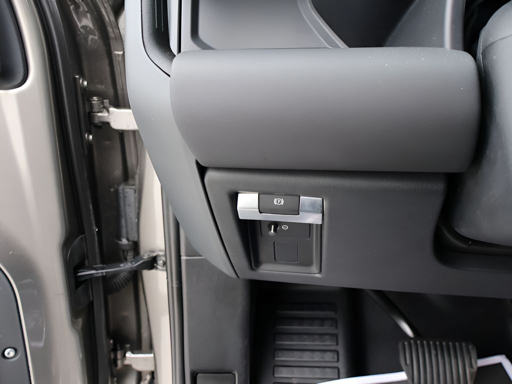 2024 Land Rover Defender 110 X-Dynamic SE San Clemente CA