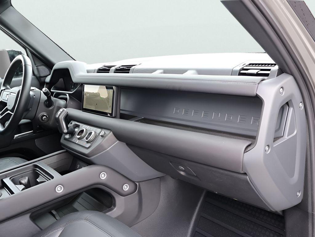 2024 Land Rover Defender 110 X-Dynamic SE San Clemente CA