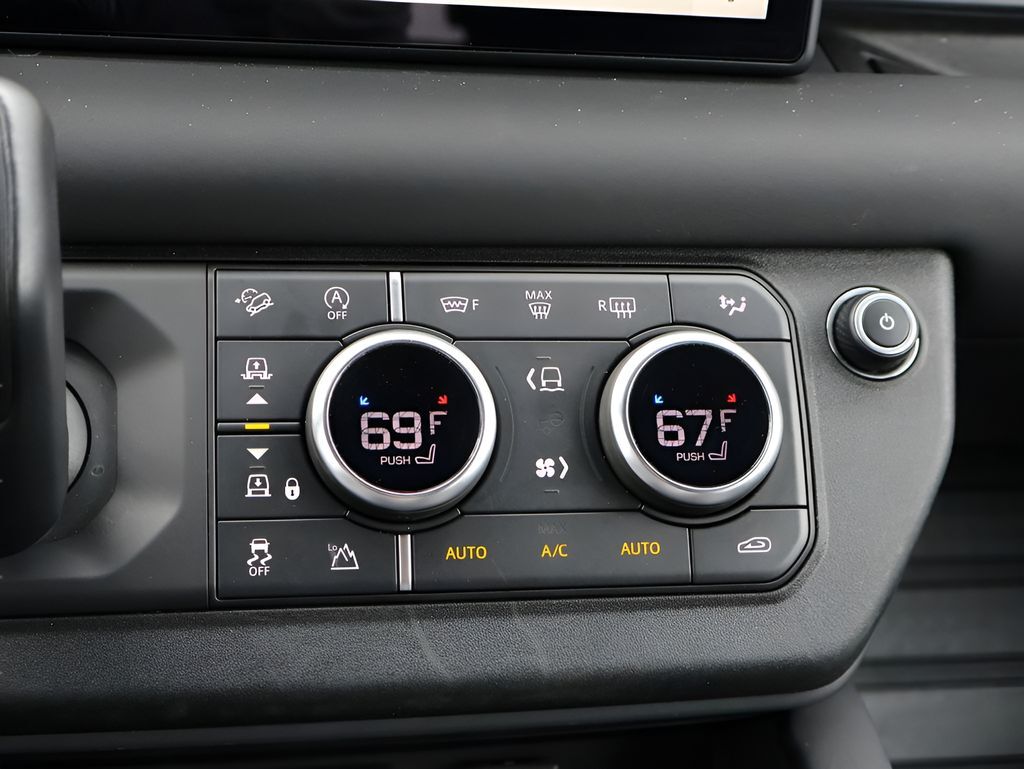 2024 Land Rover Defender 110 X-Dynamic SE San Clemente CA