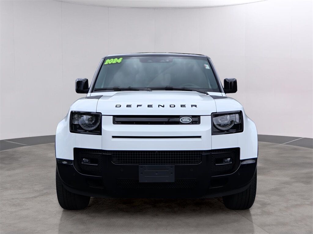 2024 Land Rover Defender 110 X-Dynamic SE