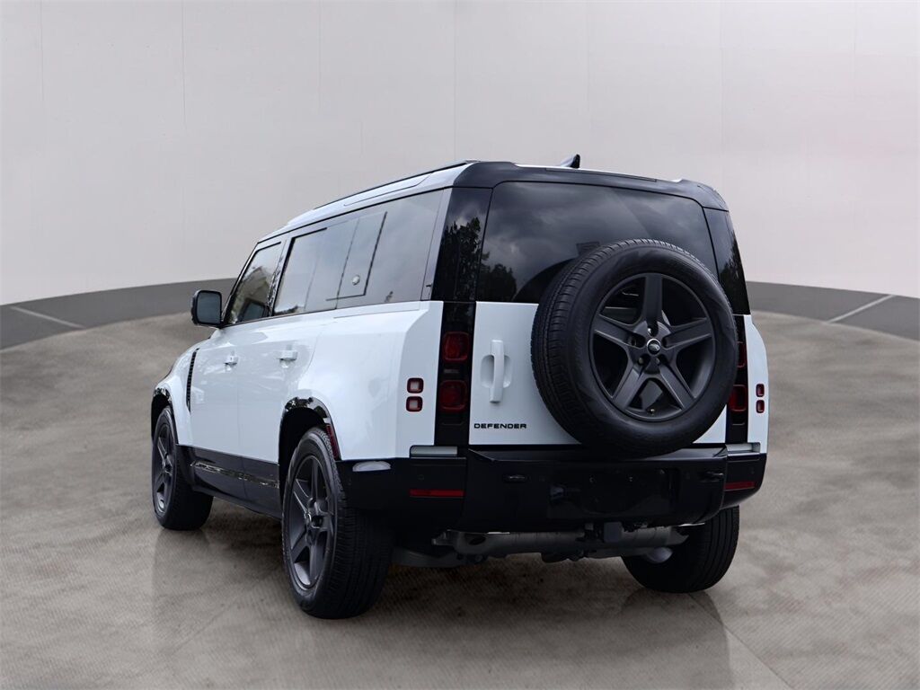 2024 Land Rover Defender 110 X-Dynamic SE San Clemente CA