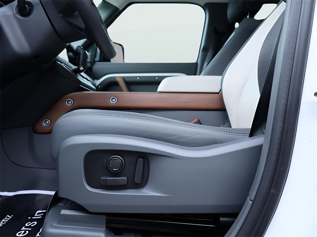 2024 Land Rover Defender 110 X-Dynamic SE San Clemente CA