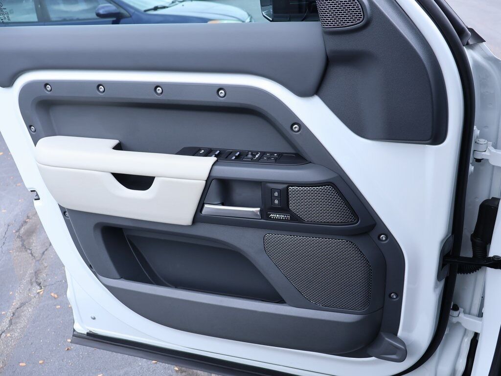 2024 Land Rover Defender 110 X-Dynamic SE San Clemente CA