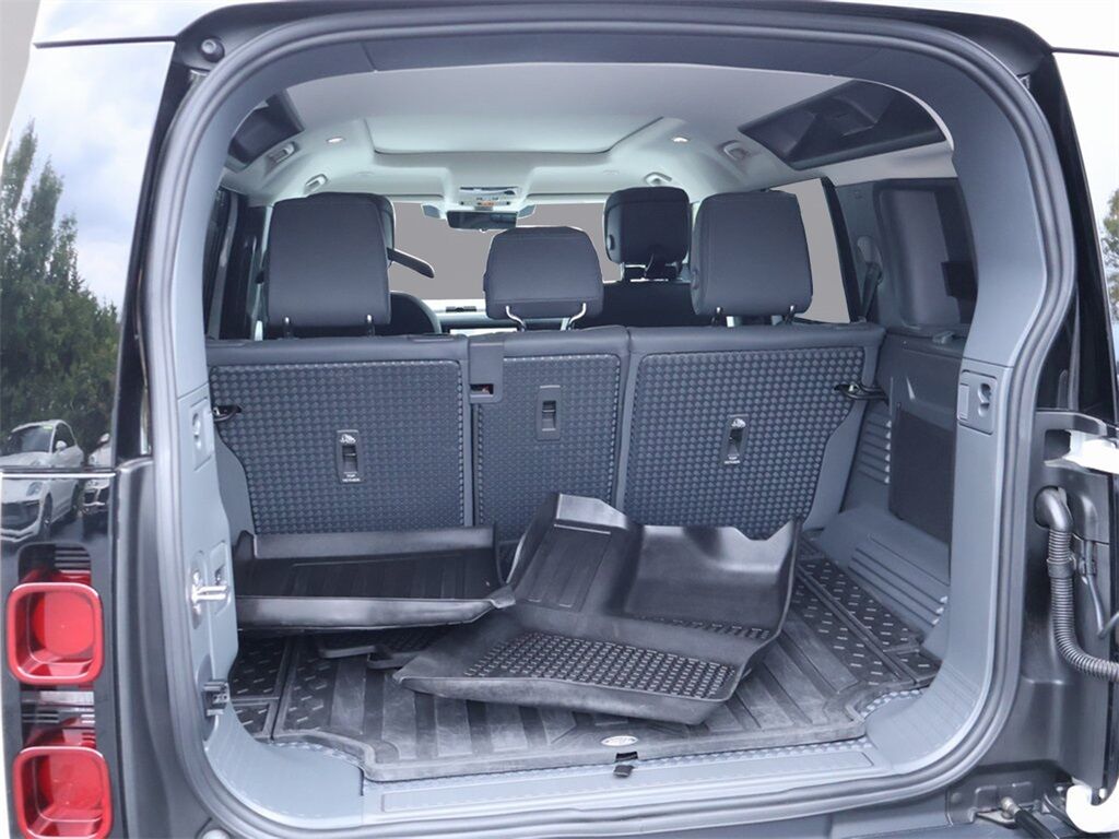 2024 Land Rover Defender 110 X-Dynamic SE San Clemente CA