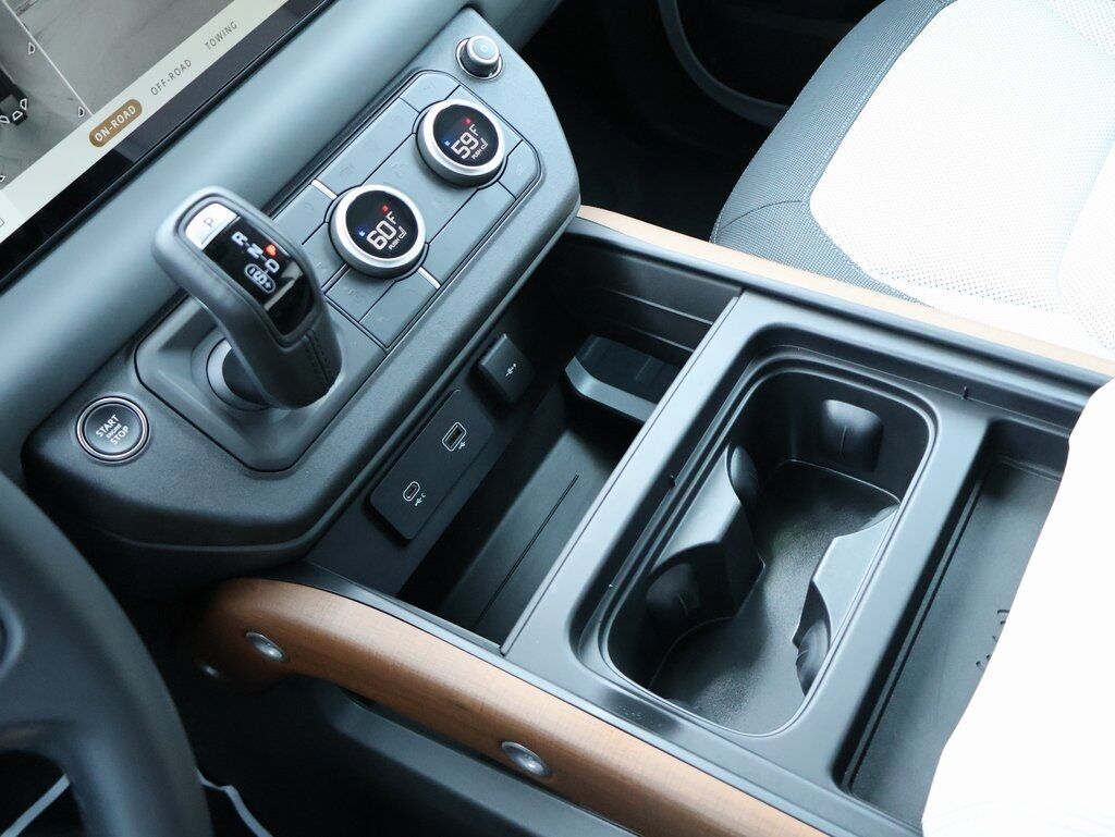 2024 Land Rover Defender 110 X-Dynamic SE San Clemente CA