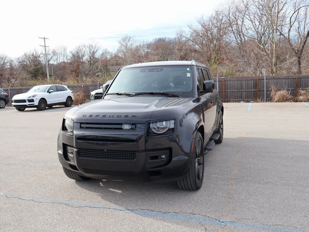 2024 Land Rover Defender 110 X-Dynamic SE
