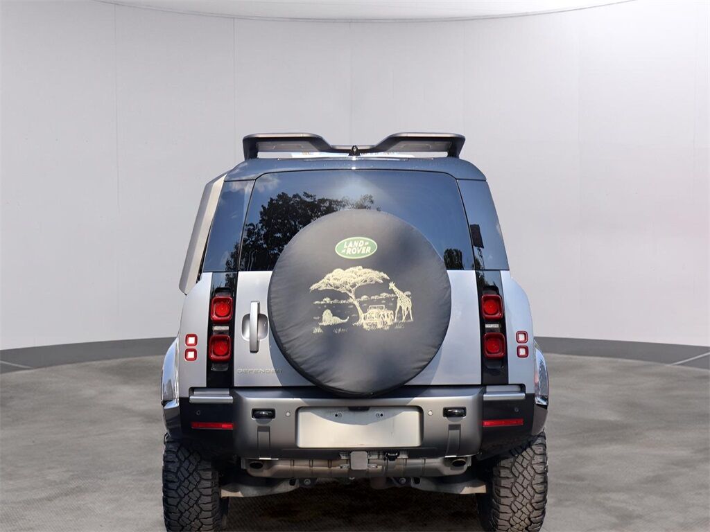 2024 Land Rover Defender 110 X-Dynamic SE San Clemente CA