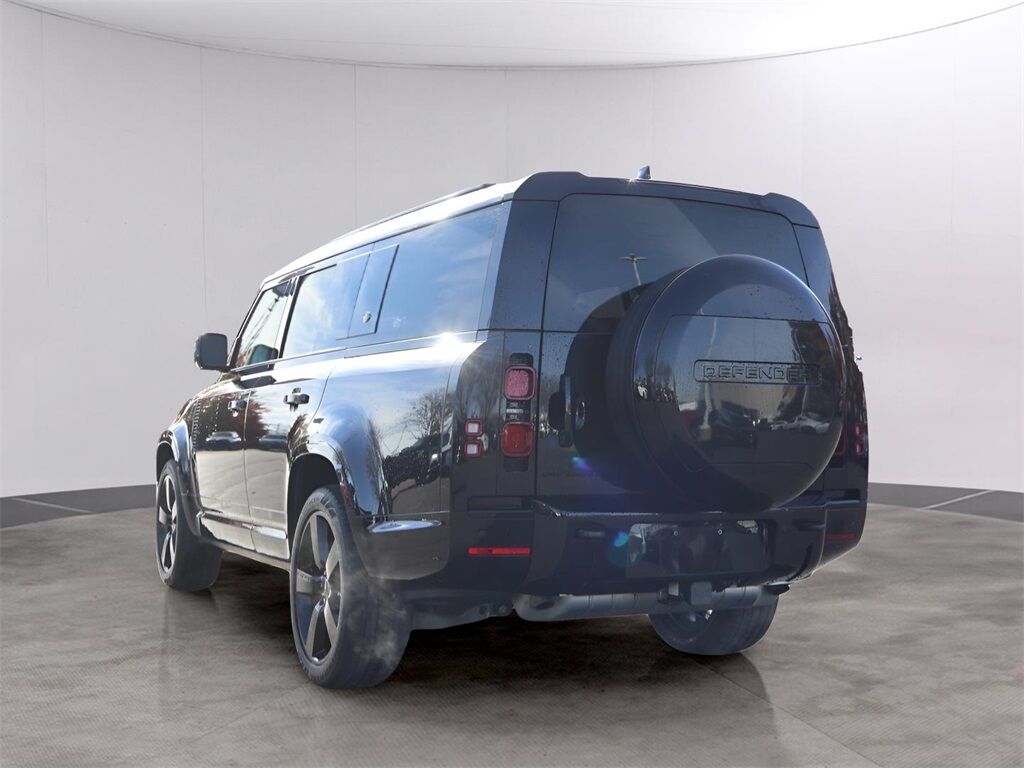 2024 Land Rover Defender 130 X-Dynamic SE San Clemente CA