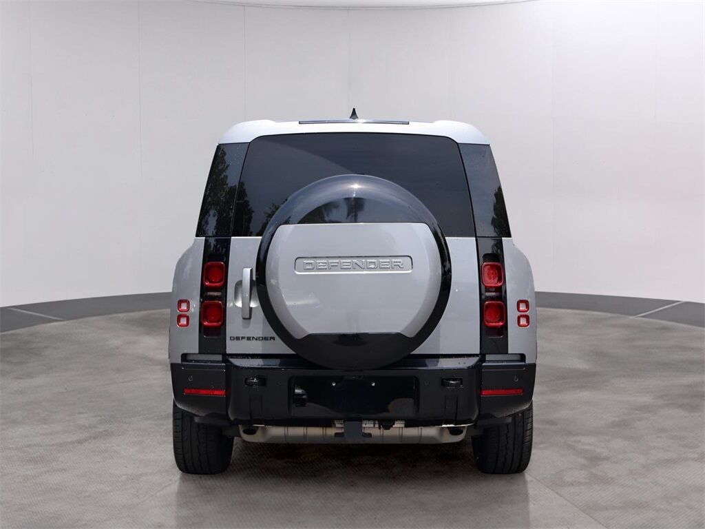 2024 Land Rover Defender 130 X-Dynamic SE San Clemente CA