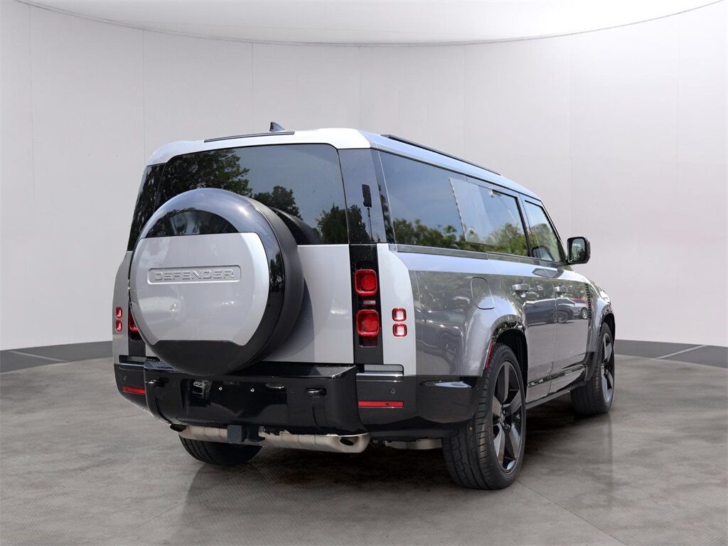 2024 Land Rover Defender 130 X-Dynamic SE San Clemente CA