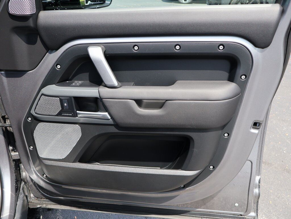 2024 Land Rover Defender 130 X-Dynamic SE San Clemente CA