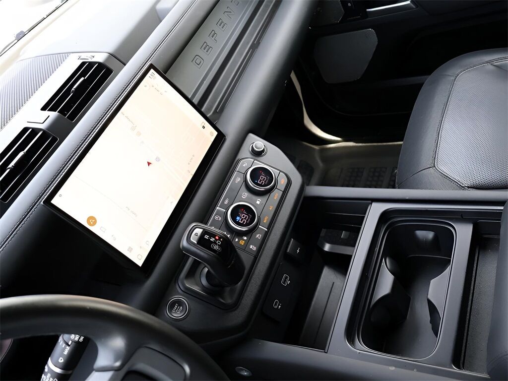 2024 Land Rover Defender 130 X-Dynamic SE San Clemente CA
