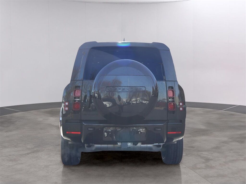 2024 Land Rover Defender 130 X-Dynamic SE San Clemente CA