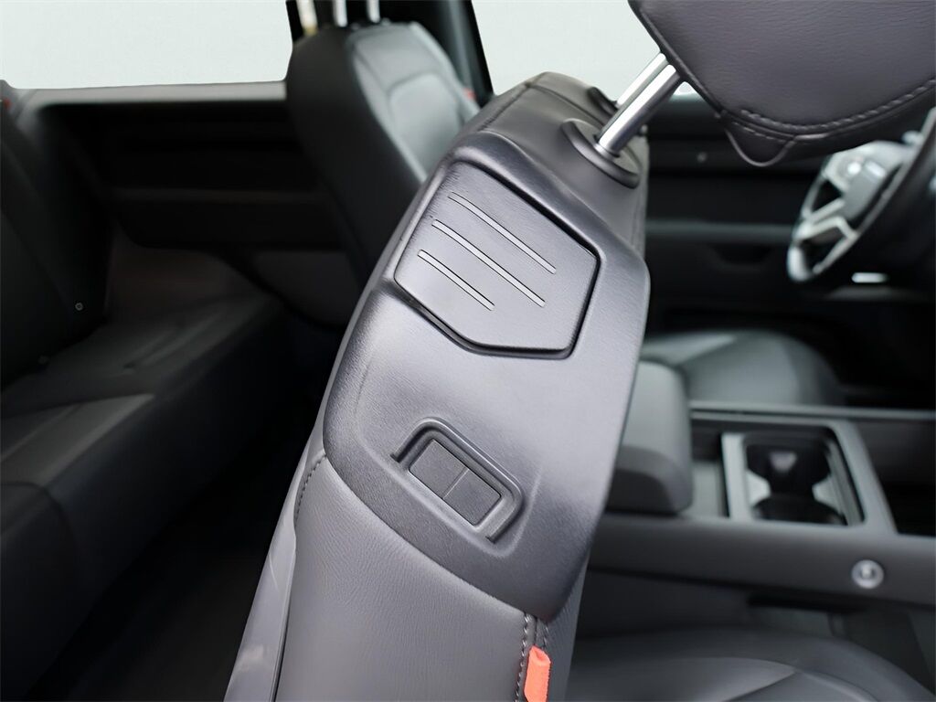 2024 Land Rover Defender 90 X-Dynamic SE San Clemente CA