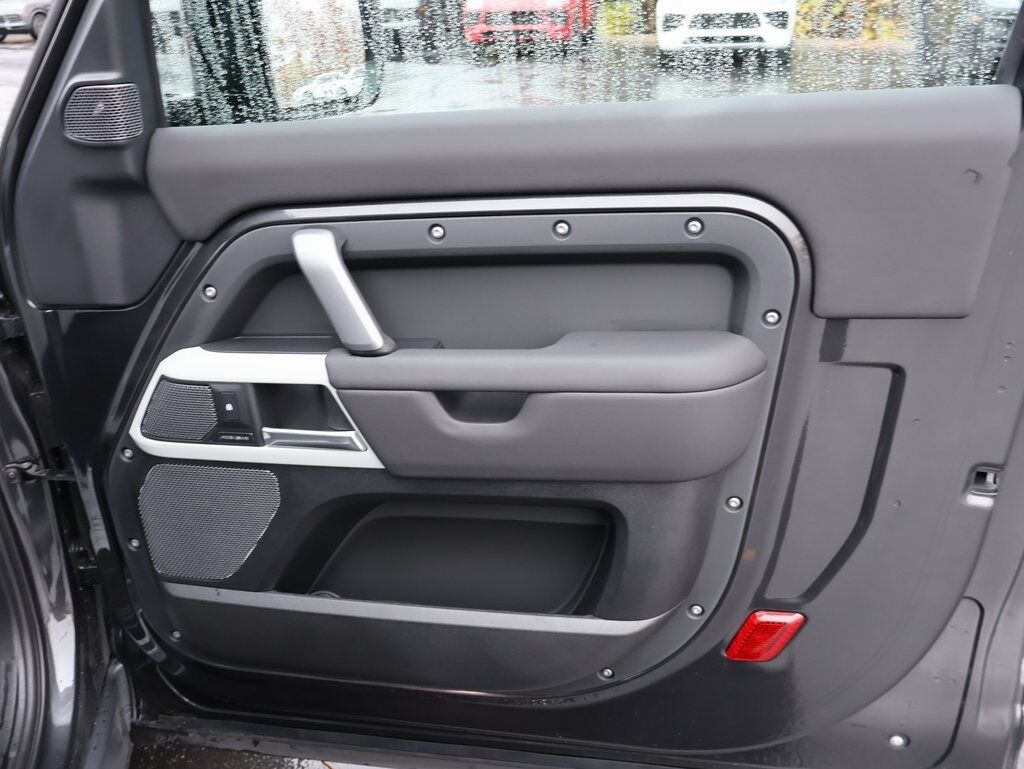 2024 Land Rover Defender 90 X-Dynamic SE San Clemente CA