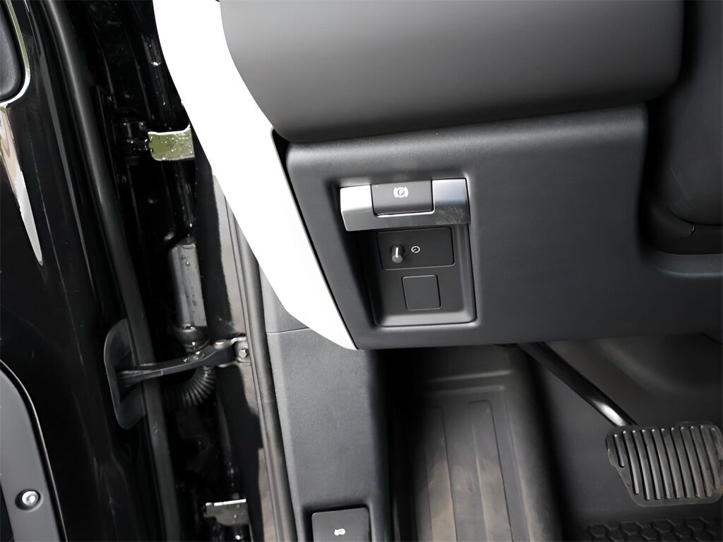 2024 Land Rover Defender 90 X-Dynamic SE San Clemente CA