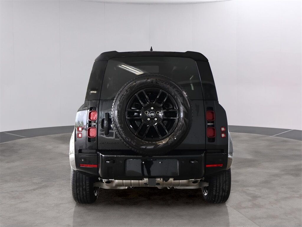 2024 Land Rover Defender 90 X-Dynamic SE San Clemente CA