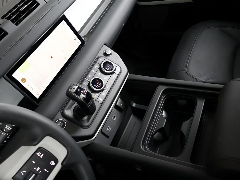 2024 Land Rover Defender 90 X-Dynamic SE San Clemente CA