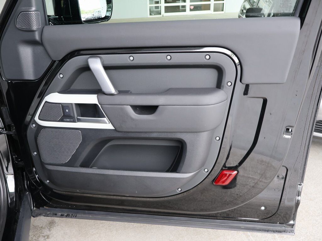 2024 Land Rover Defender 90 X-Dynamic SE San Clemente CA