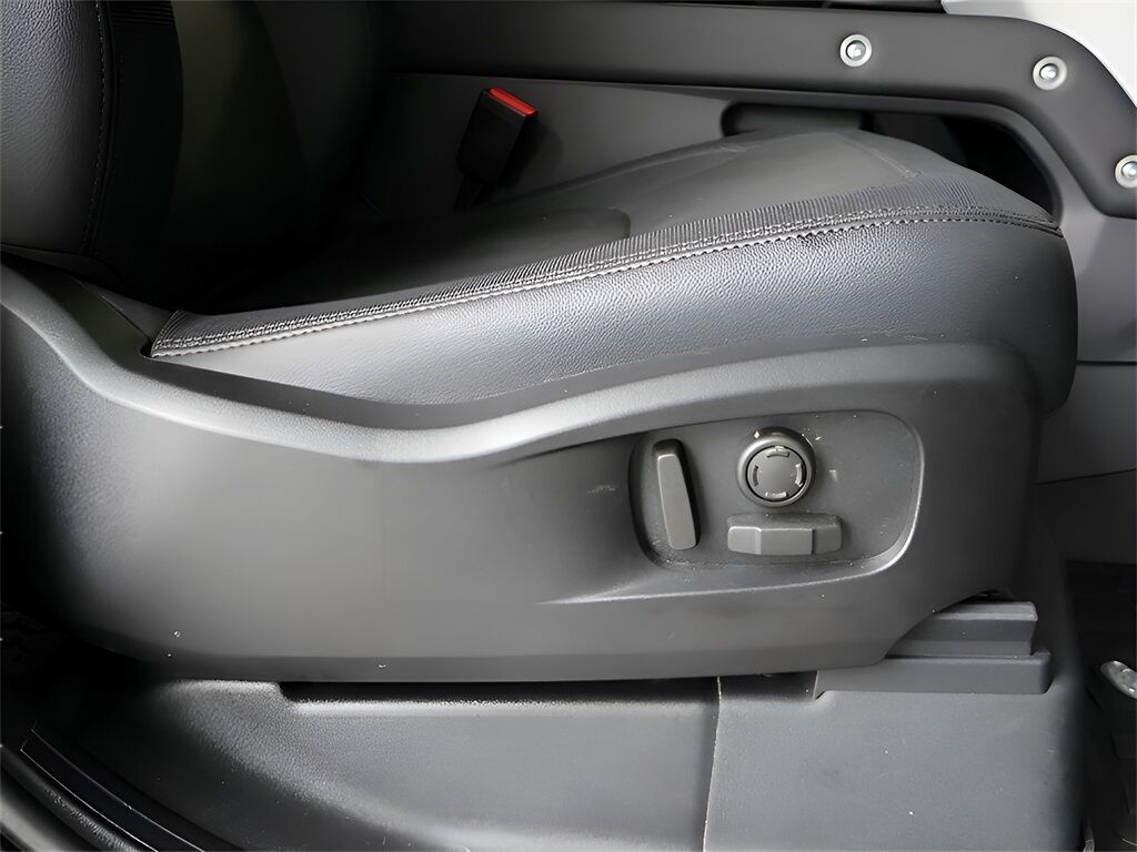 2024 Land Rover Defender 90 X-Dynamic SE San Clemente CA