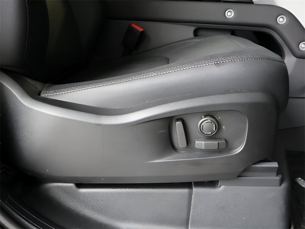 2024 Land Rover Defender 90 X-Dynamic SE San Clemente CA