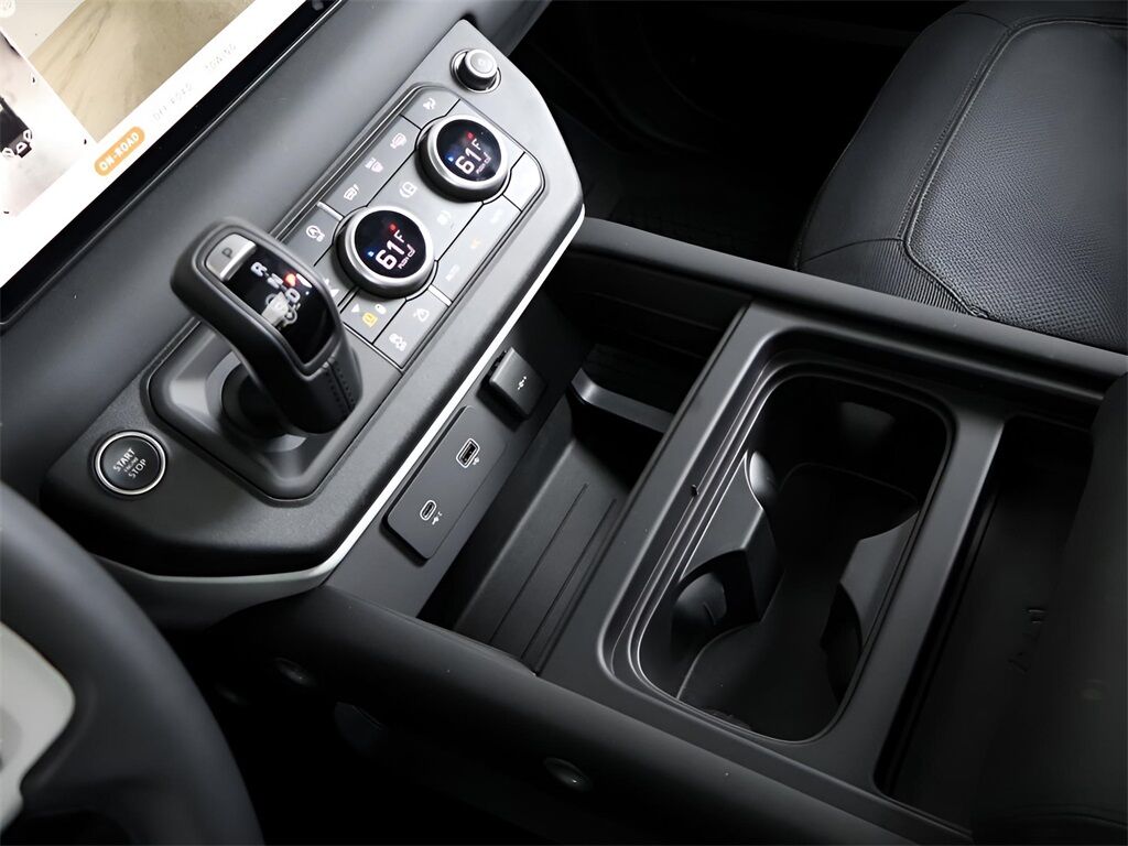 2024 Land Rover Defender 90 X-Dynamic SE San Clemente CA