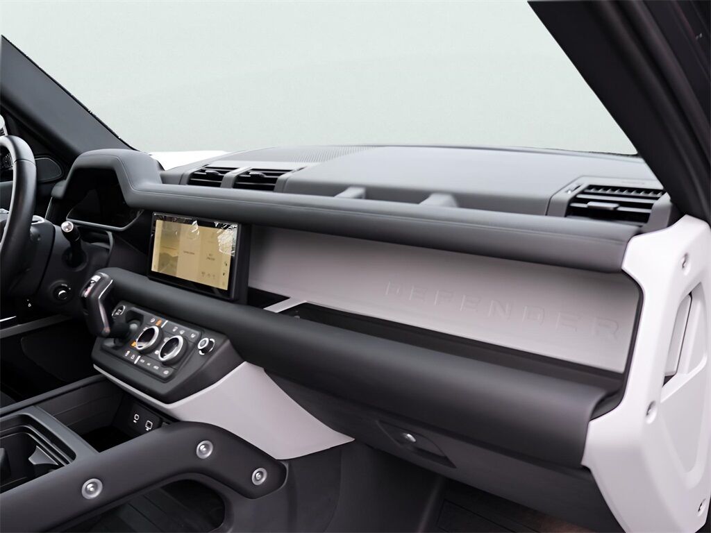 2024 Land Rover Defender 90 X-Dynamic SE San Clemente CA