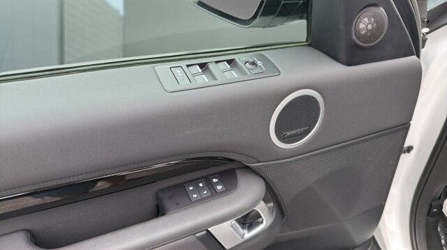 2024 Land Rover Discovery S San Juan TX 2024 Land Rover Discovery S San Juan TX