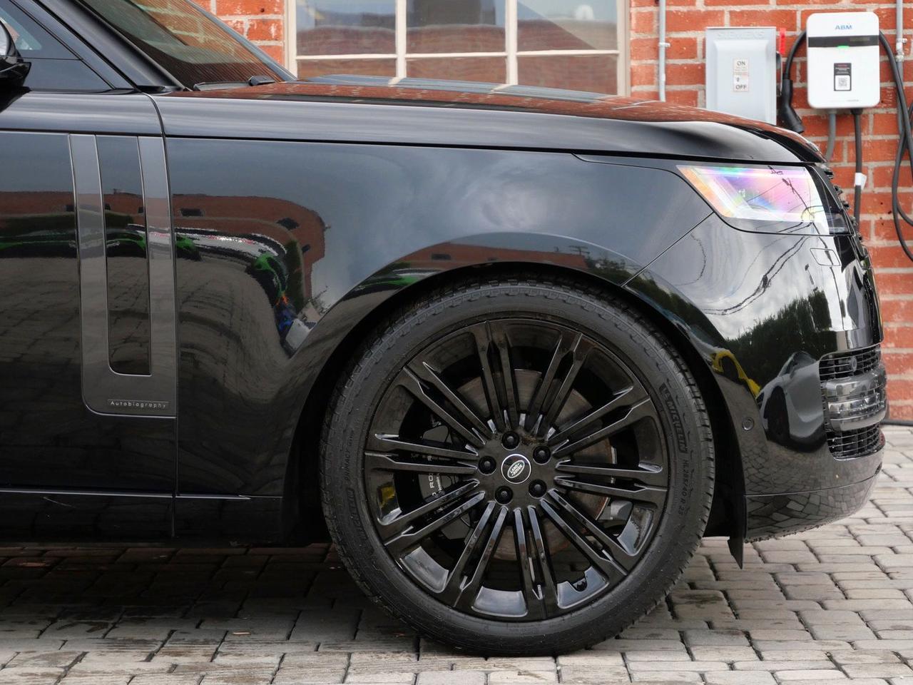 2024 Land Rover Range Rover Autobiography Autobiography Lawrence KS