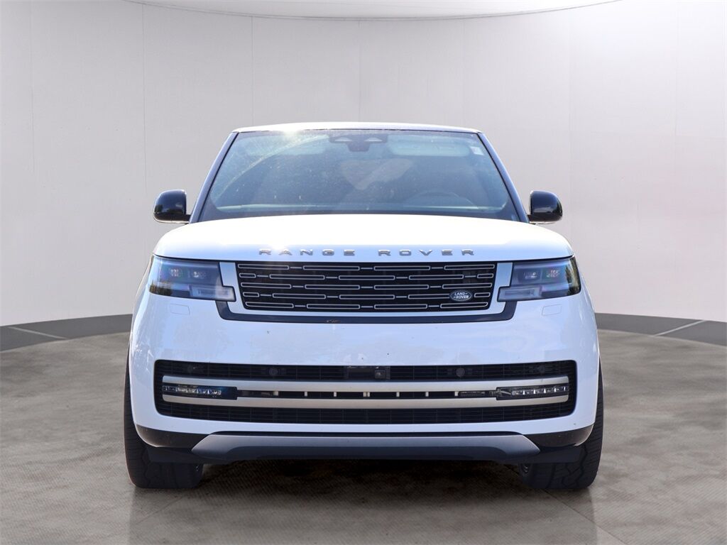 2024 Land Rover Range Rover SE