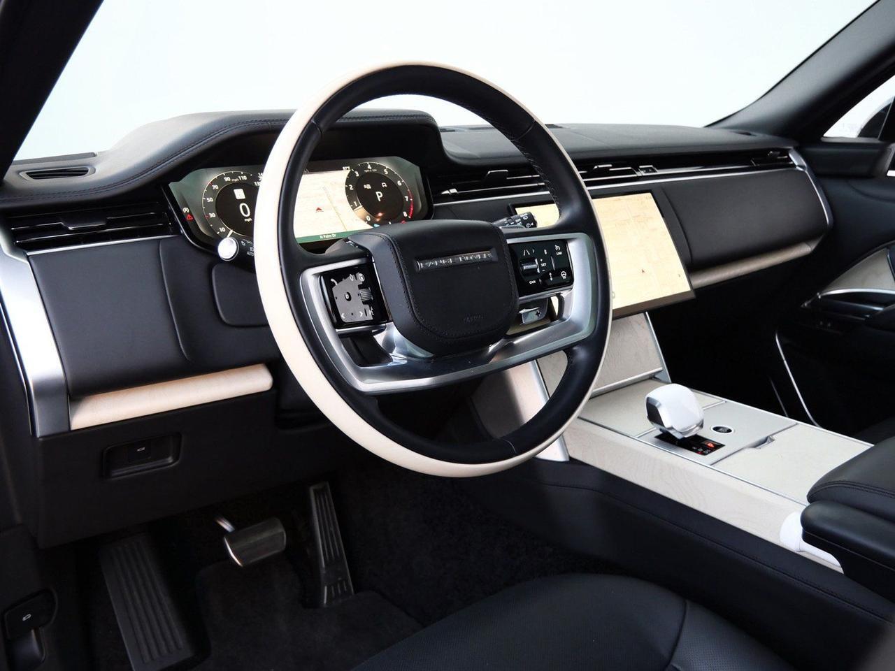 2024 Land Rover Range Rover SV SV Lawrence KS