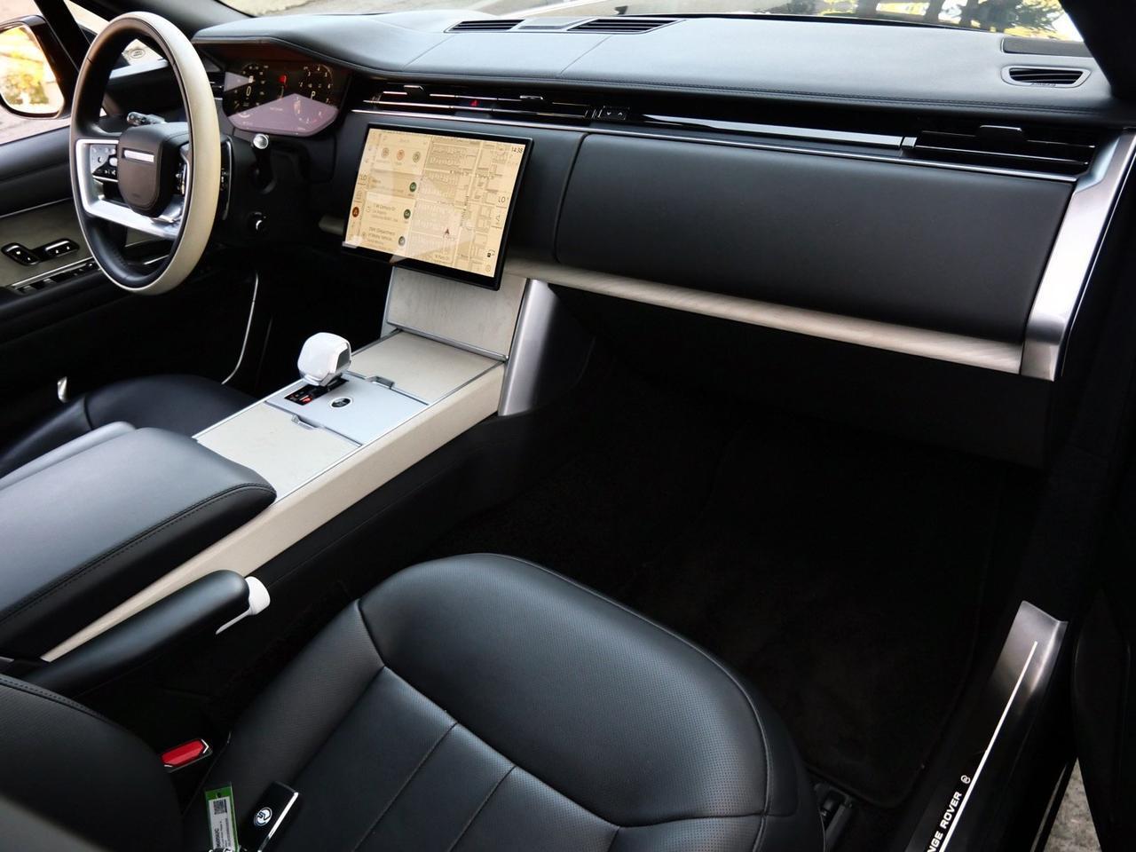 2024 Land Rover Range Rover SV SV Lawrence KS