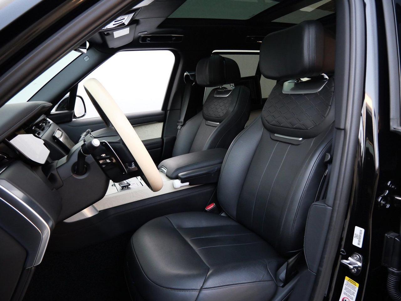 2024 Land Rover Range Rover SV SV Lawrence KS