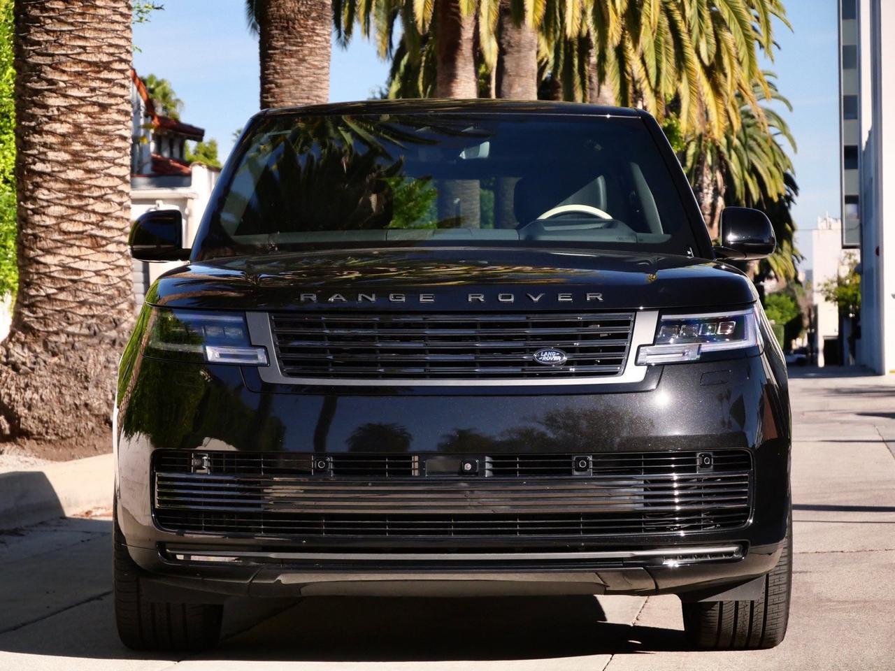 2024 Land Rover Range Rover SV SV