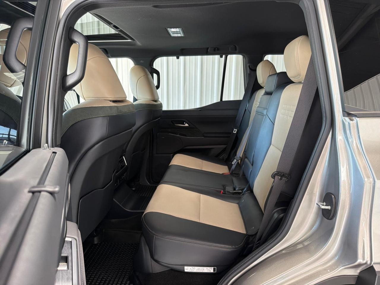 2024 Lexus GX550 Overtrail+, HUD, Cool Box, ML Sound, Traffic Jam Assist, Digital Key Houston TX 2024 Lexus GX550 Overtrail+, HUD, Cool Box, ML Sound, Traffic Jam Assist, Digital Key Houston TX
