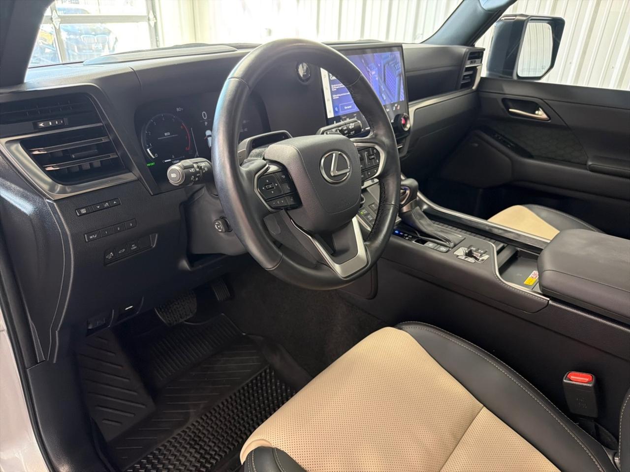 2024 Lexus GX550 Overtrail+, HUD, Cool Box, ML Sound, Traffic Jam Assist, Digital Key Houston TX 2024 Lexus GX550 Overtrail+, HUD, Cool Box, ML Sound, Traffic Jam Assist, Digital Key Houston TX